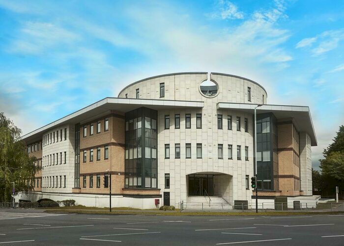 2 Bedroom Apartment To Rent In Millennium Way, Bracknell, RG12