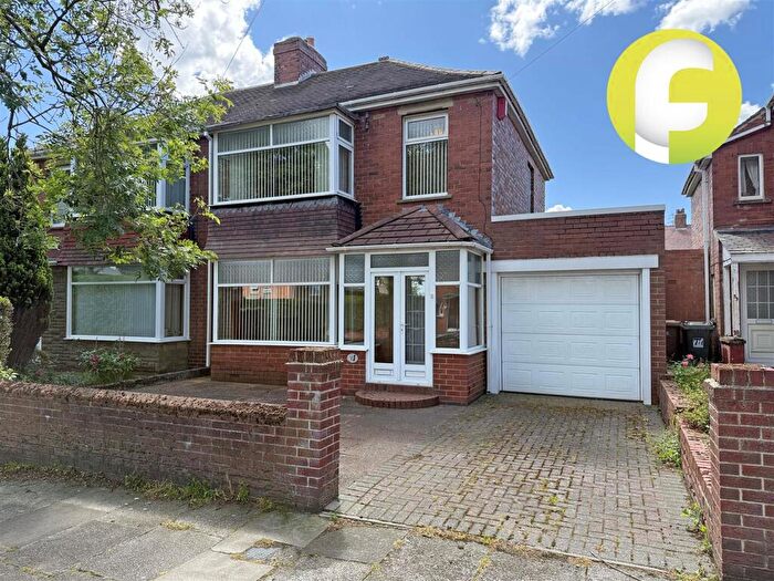 3 Bedroom Semi-Detached House For Sale In Hollywell Road, North Shields, NE29