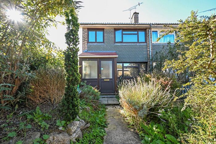 3 Bedroom Terraced House For Sale In Cunningham Close, Ringwood, BH24