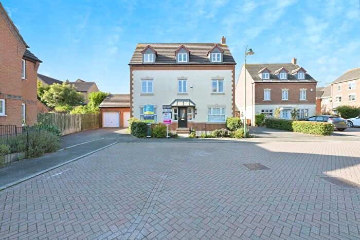 5 Bedroom Detached House For Sale In Old Bailey Road, Hampton Vale, Peterborough, PE7