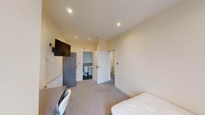 4 Bedroom Flat To Rent In Pelham Street, Nottingham, NG1
