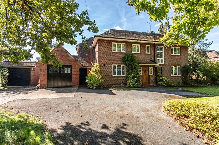 4 Bedroom Detached House For Sale In Wickham Hill, Hurstpierpoint, BN6