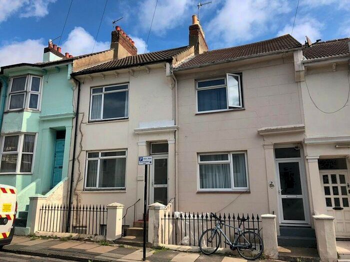 3 Bedroom House To Rent In Aberdeen Road, Brighton, BN2