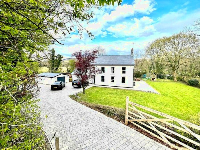 5 Bedroom Detached House For Sale In Neath Road, Fforest Goch, Pontardawe., SA8