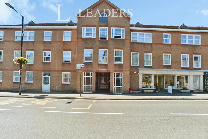 1 Bedroom Apartment For Sale In Newland Street, Witham, Essex, CM8