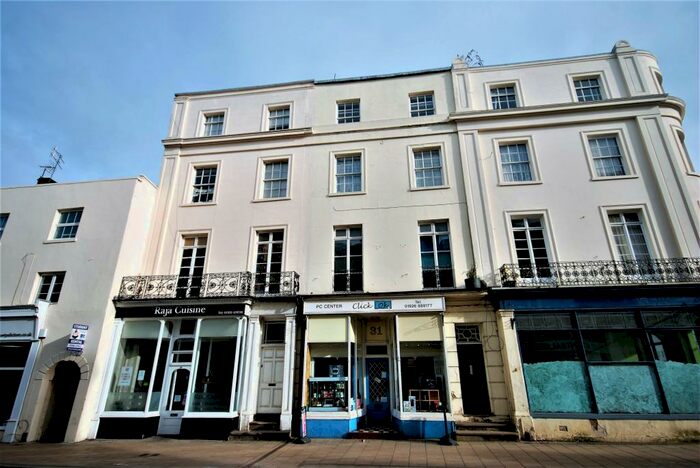 2 Bedroom Flat To Rent In Bath Street, Leamington Spa, CV31
