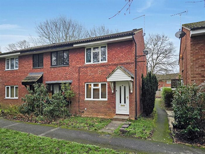 2 Bedroom End Of Terrace House For Sale In Sharman Walk, Bradwell, Milton Keynes, MK13