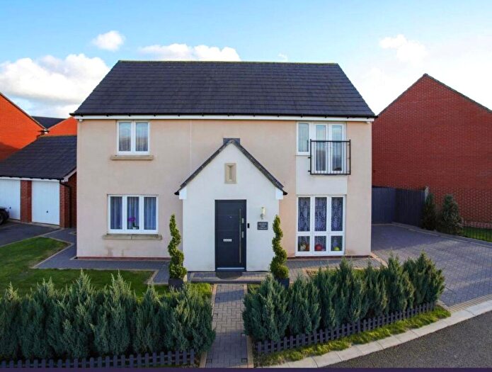 4 Bedroom Detached House To Rent In Cranbrook, Exeter, Devon, EX5