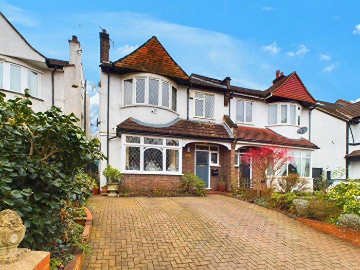 5 Bedroom House For Sale In Dale Road, Purley, CR8