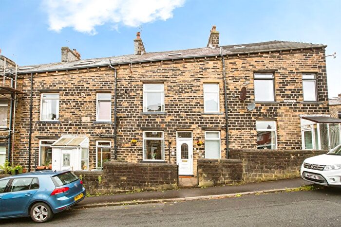 2 Bedroom Terraced House For Sale In Arnold Street, Sowerby Bridge, HX6