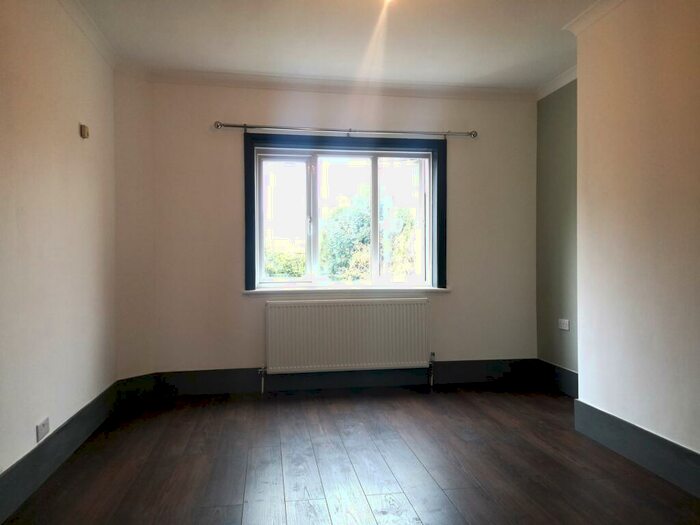 3 Bedroom Terraced House To Rent In Sir Evelyn Road, Rochester, ME1