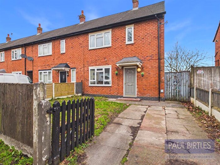 2 Bedroom Semi Detached House For Sale In Tuffley Road, Wythenshawe, Manchester, M23