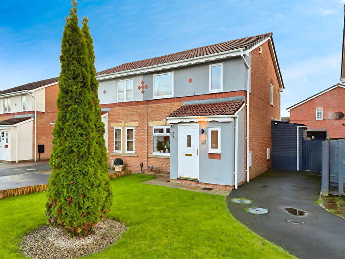 3 Bedroom Semi-Detached House For Sale In Walkmill Crescent, Carlisle, CA1