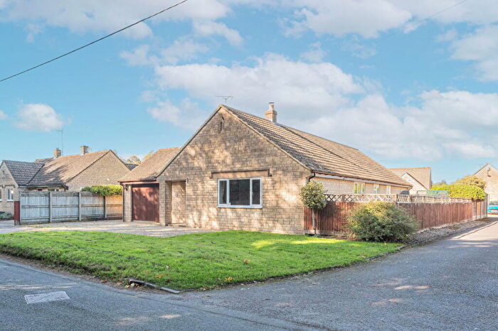 4 Bedroom Detached Bungalow For Sale In Milbourne, Malmesbury, SN16