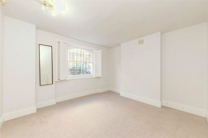 1 Bedroom Flat To Rent In Ravensdon Street, London, SE11