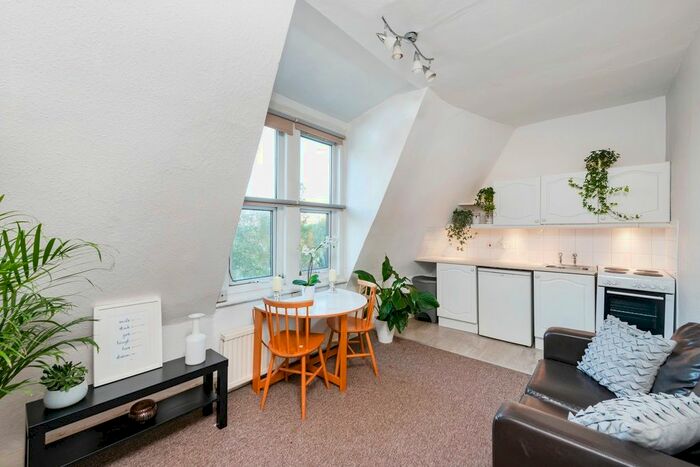 1 Bedroom Flat To Rent In Muswell Hill, London, N10