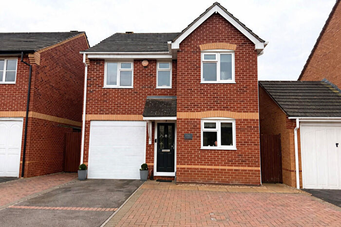 3 Bedroom Detached House For Sale In Cagney Drive, Abbey Meads, SN25