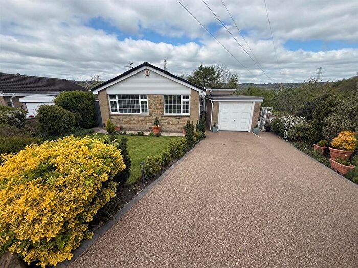 2 Bedroom Detached Bungalow For Sale In Brackendale Grove, Thackley, Bradford, BD10