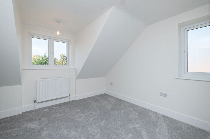 2 Bedroom Detached House For Sale In Bayfield, Painters Forstal, ME13