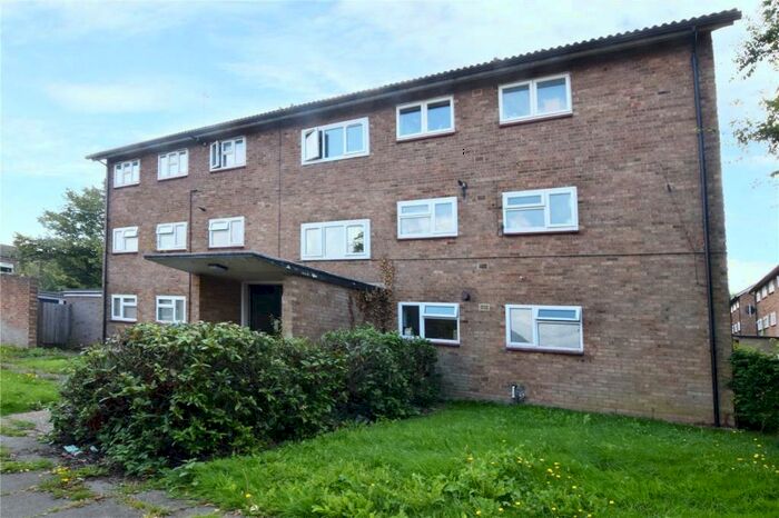 2 Bedroom Apartment To Rent In Field Road, Hemel Hempstead, Herts, HP2
