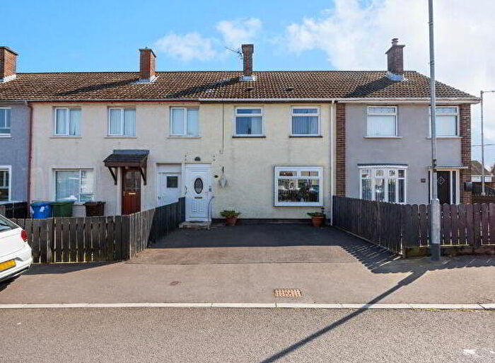 3 Bedroom Mid Terraced House For Sale In Hornbeam Road, Belfast, BT17