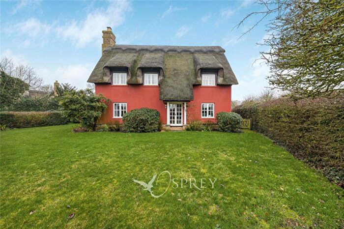 4 Bedroom Detached House For Sale In Dove House Wood, Abbots Ripton, Huntingdon, PE28