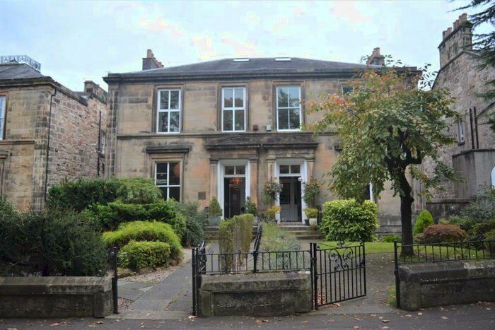 2 Bedroom Flat To Rent In Pitt Terrace, Stirling, Stirling, Stirlingshire, FK8