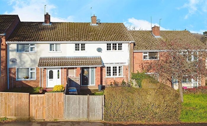3 Bedroom Terraced House For Sale In Pescot Hill, Gadebridge, HP1