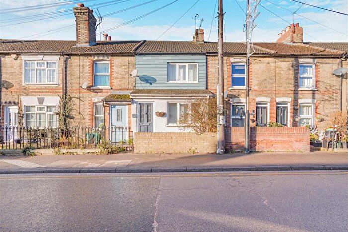 3 Bedroom Property For Sale In Malling Road, Snodland, ME6