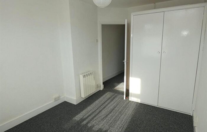 1 Bedroom Flat To Rent In Richmond Street, Herne Bay, Kent, CT6