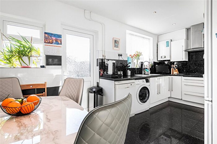 3 Bedroom Terraced House For Sale In Torworth Road, Borehamwood, Hertfordshire, WD6