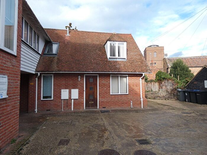 1 Bedroom Semi-Detached House To Rent In Cobden Place, Canterbury, CT1