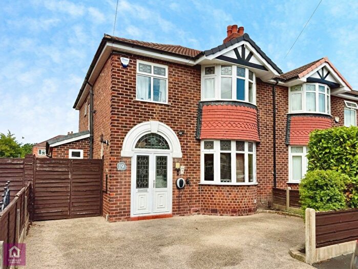 3 Bedroom Semi-Detached House For Sale In Windsor Drive, Timperley, Altrincham, Greater Manchester, WA14
