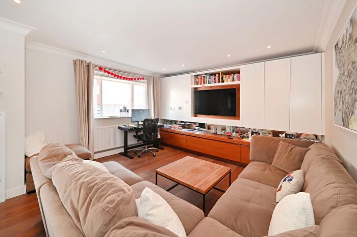 2 Bedroom Flat To Rent In Harrington Road, SW7