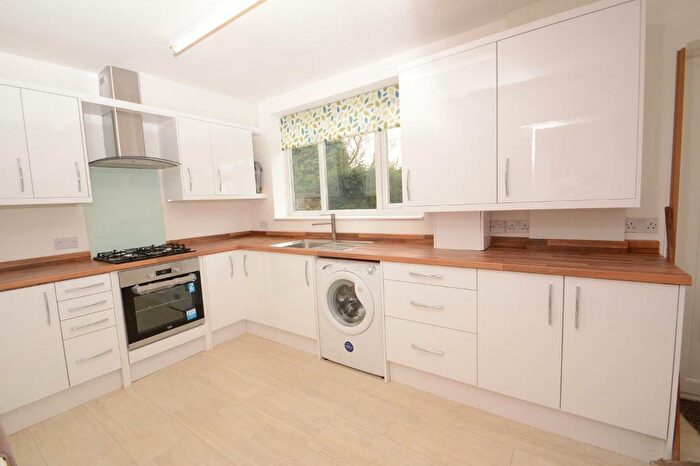 2 Bedroom Terraced House To Rent In Rusholme Grove, Rusholme, Manchester, M14