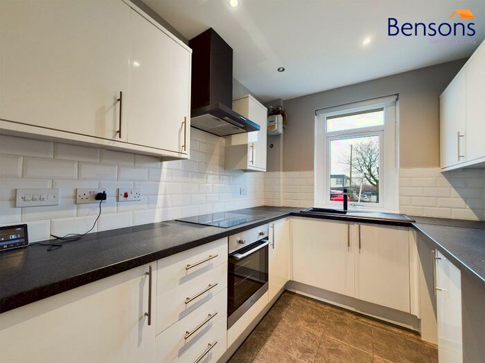 2 Bedroom Flat To Rent In Forge Street, Royston, Glasgow, G21