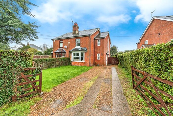 3 Bedroom Semi-Detached House For Sale In Old Romsey Road, Southampton, Hampshire, SO40