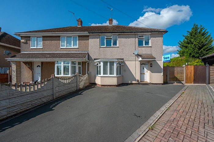 3 Bedroom Semi-Detached House For Sale In Matlock Road, Derby, DE21