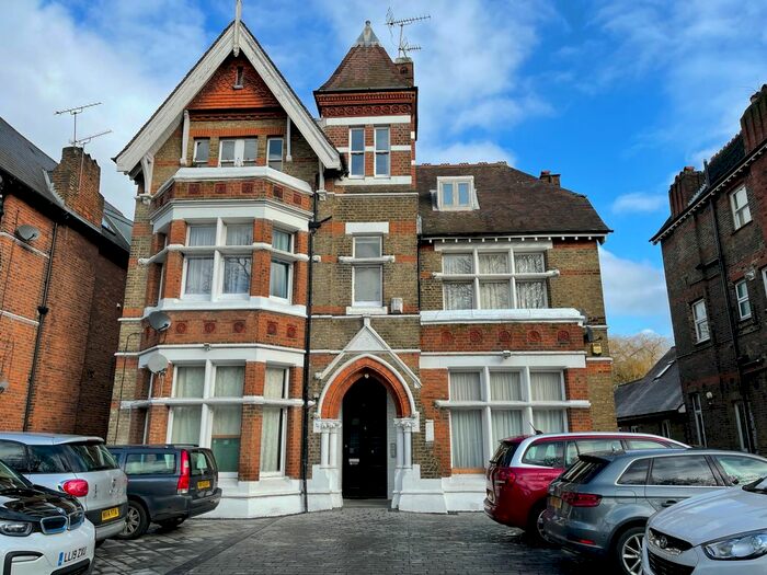 1 Bedroom Flat To Rent In North Common Road, Ealing, W5