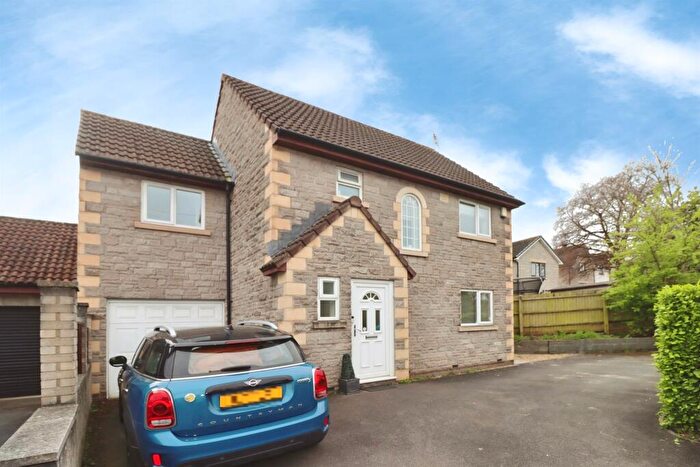 4 Bedroom Detached House For Sale In Westerleigh Road, Emersons Green, Bristol, BS16