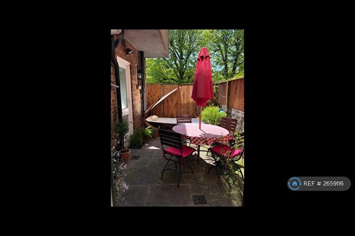 1 Bedroom Flat To Rent In Constantine Road, London, NW3