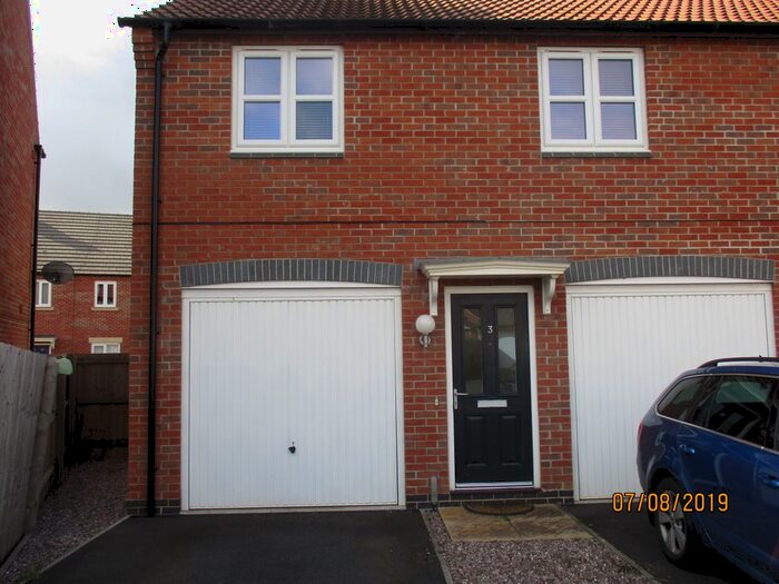 2 Bedroom Flat To Rent In Kempton Drive, Barleythorpe, Oakham, LE15