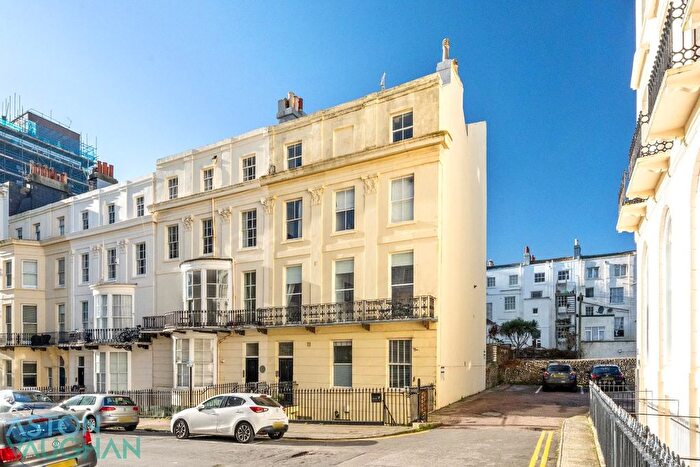 2 Bedroom Flat For Sale In Cavendish Place, Brighton, BN1