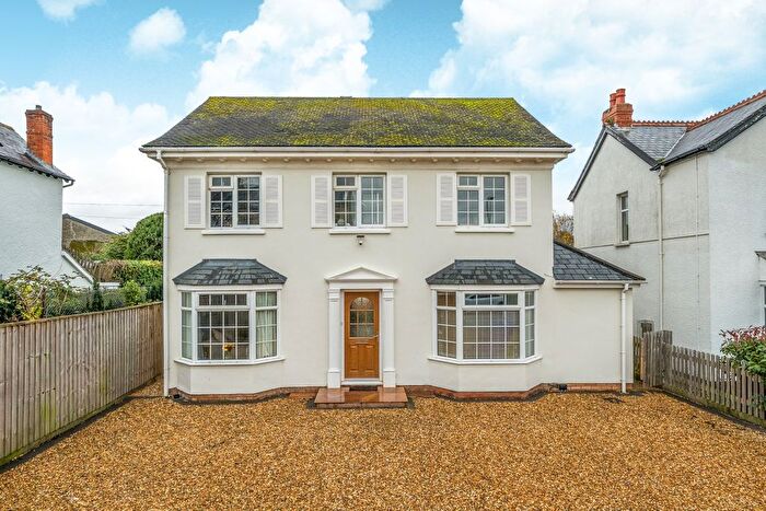 4 Bedroom Detached House For Sale In Victoria Road, Barnstaple, Devon, EX32