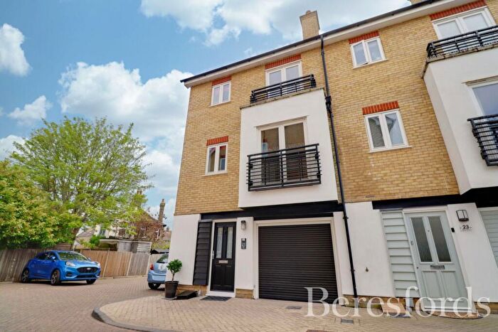 4 Bedroom End Of Terrace House For Sale In Quest Place, Maldon, CM9