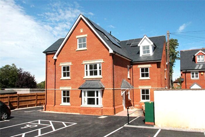 1 Bedroom Apartment To Rent In Netley Street, Farnborough, Hampshire, GU14