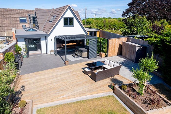 4 Bedroom Semi-Detached House For Sale In Suffield, Bransford, Worcester, WR6