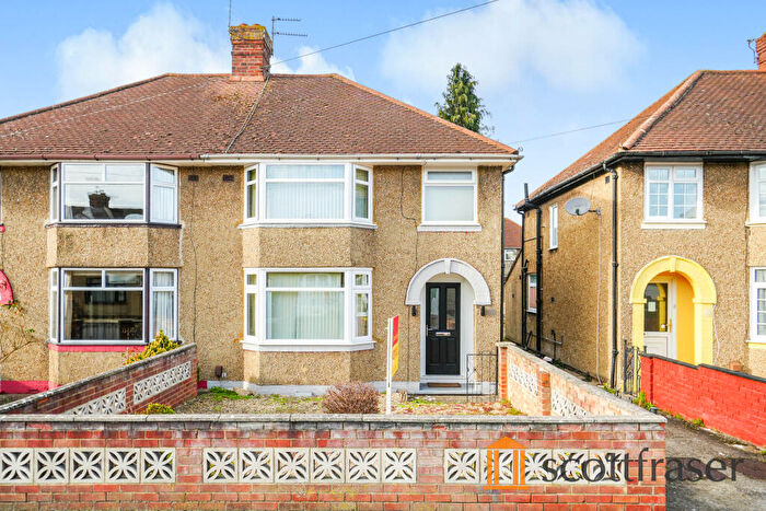 4 Bedroom Semi-Detached House To Rent In St. Lukes Road, East Oxford, OX4
