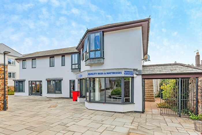 1 Bedroom Flat For Sale In Brutus Centre, Totnes, Devon, TQ9