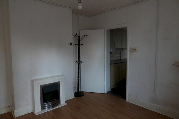 2 Bedroom Semi-Detached House To Rent In Denman Street Central, Lenton, Nottingham, NG7